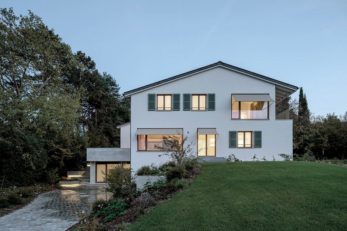 Transformation et agrandissement d'une maison à Cologny
